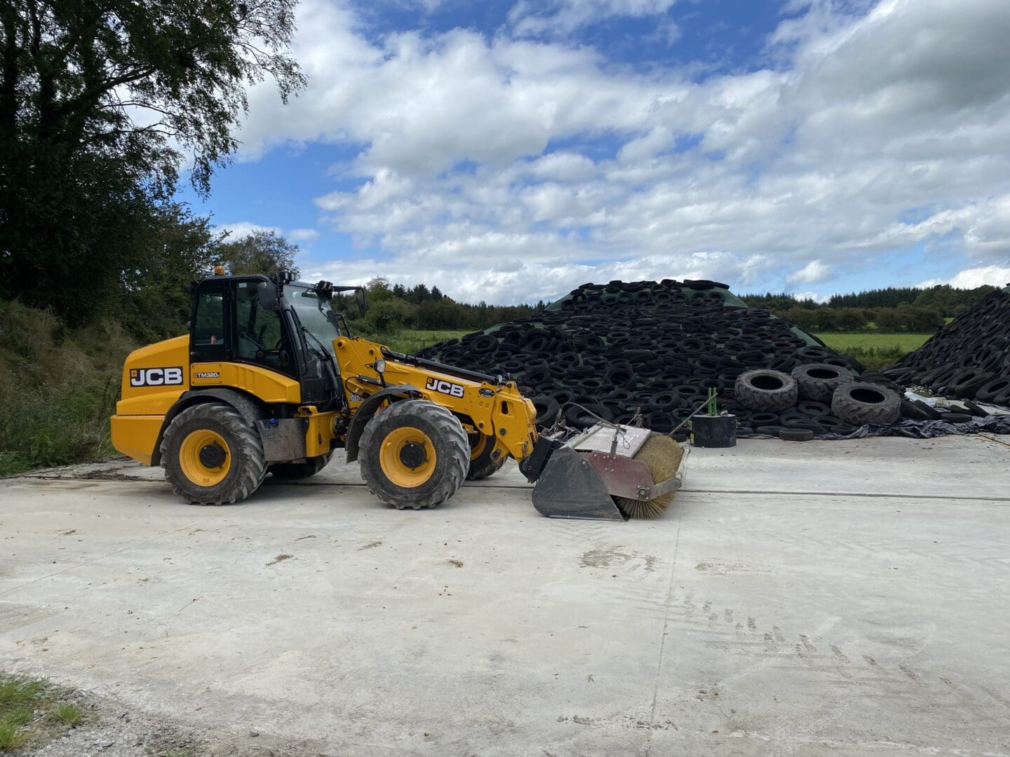 CAPN Website_Case Studies_Jack Kearney_Loader and Silage Pit TAMS III Payments